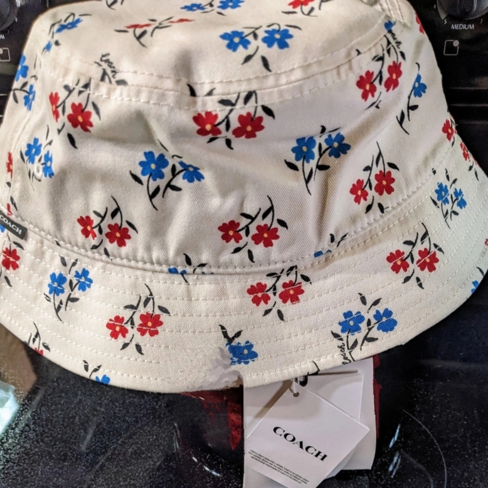 ~ NWT~ Coach women's Boardwalk Floral Print Bucket Hat CU360 M/L Embroidery Logo - Picture 4 of 4